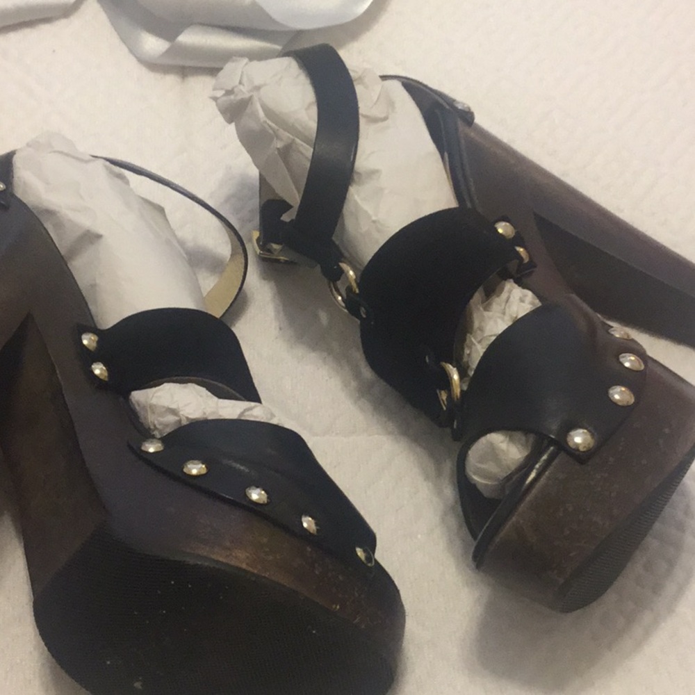 NWT JIMMY Choo Vanchetta